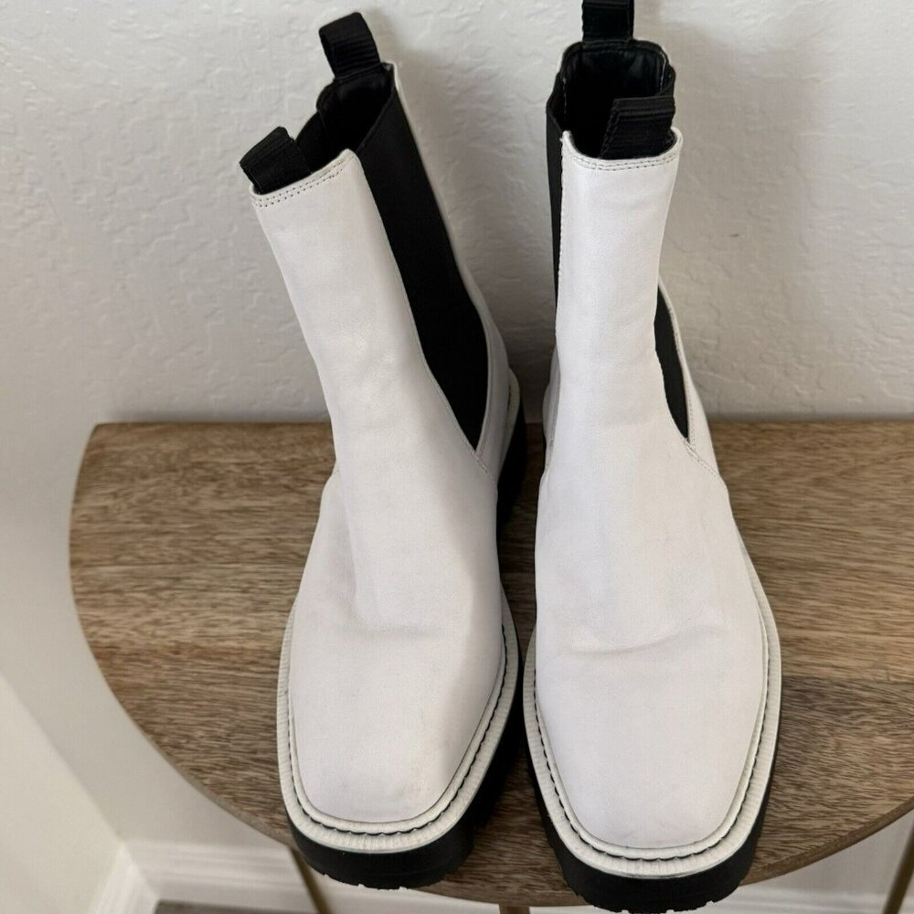 Sam Edelman Laguna Boots Women's9.5White Black Leather Chelsea Lug Waterproof